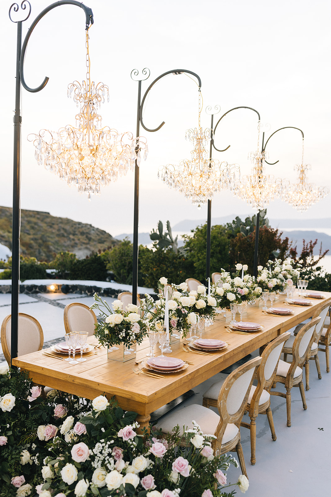chandelier wedding