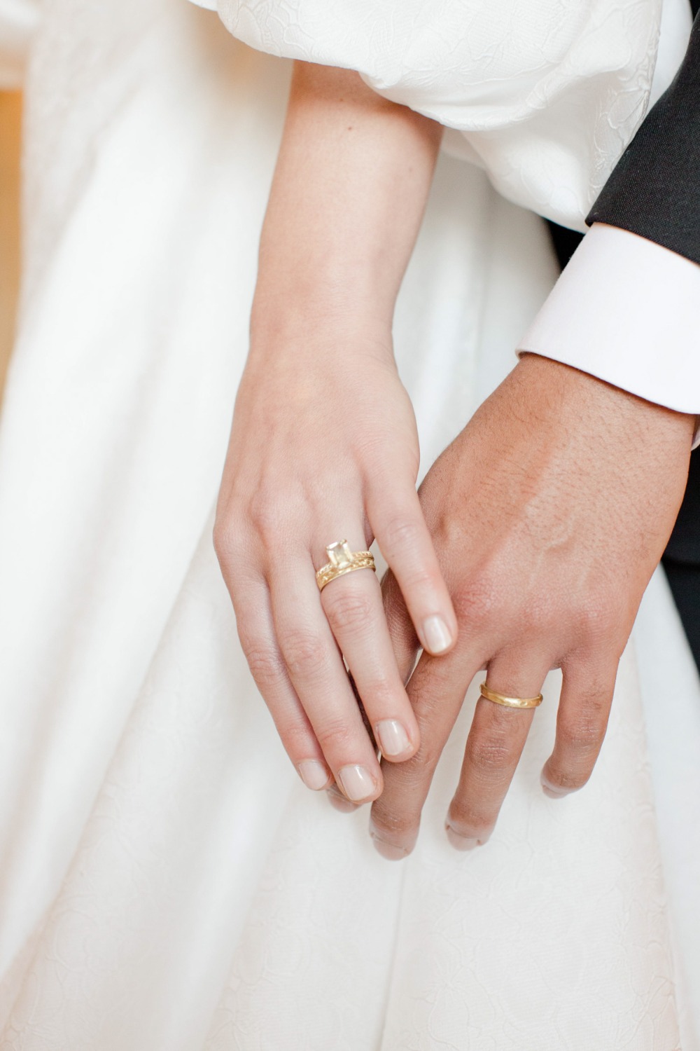 A Bridgerton Inspired Shoot That Is Sure To Be The Toast Of Lady Whistledown's Latest Pamphlet - Weddingchicks %