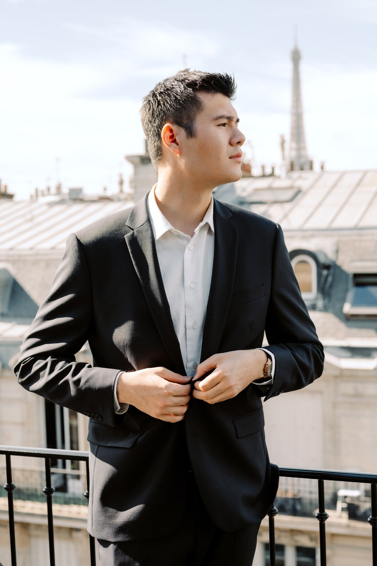 chic understated groom fashion for Parisian elopement