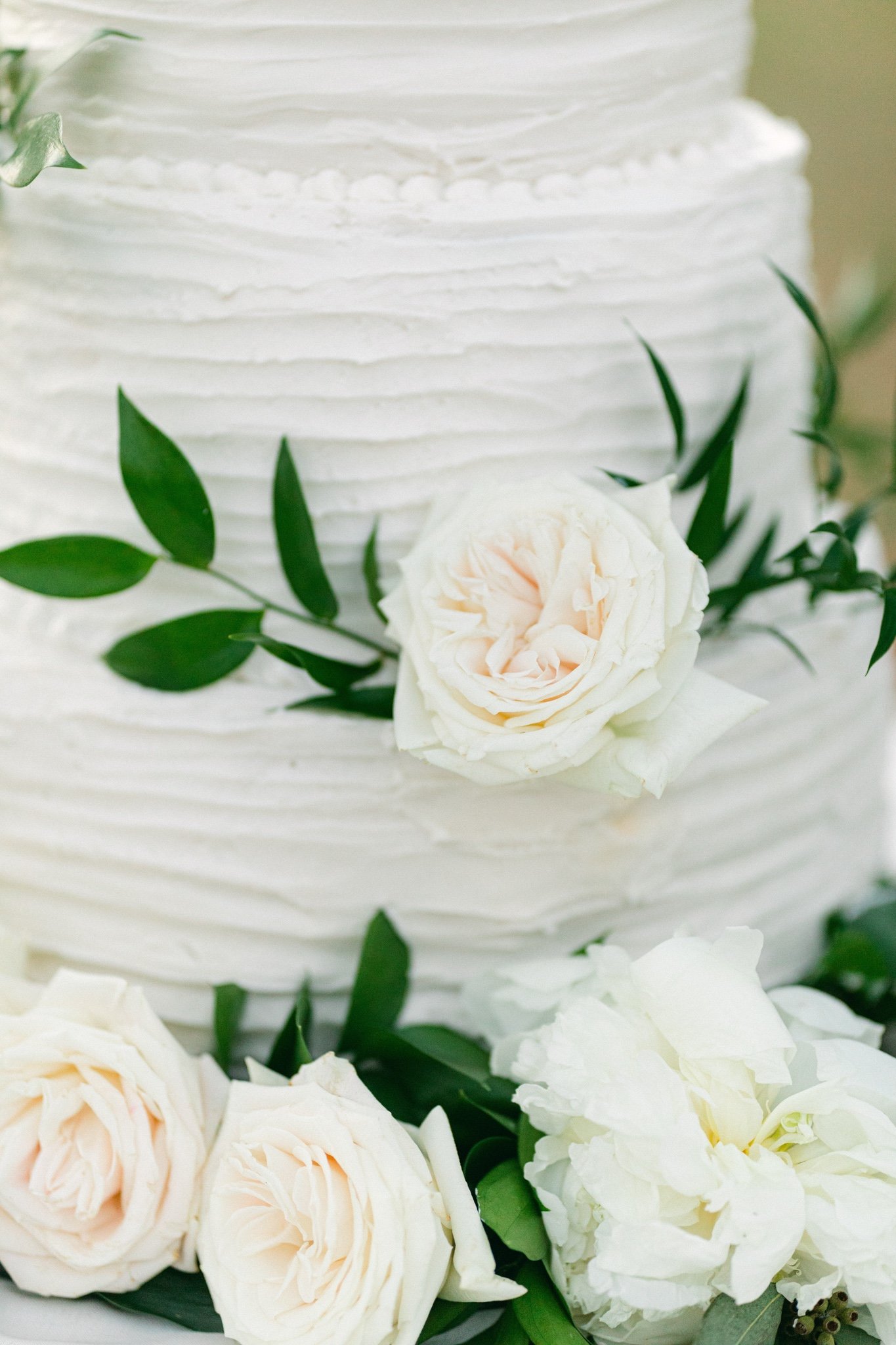 wedding cake with real roses