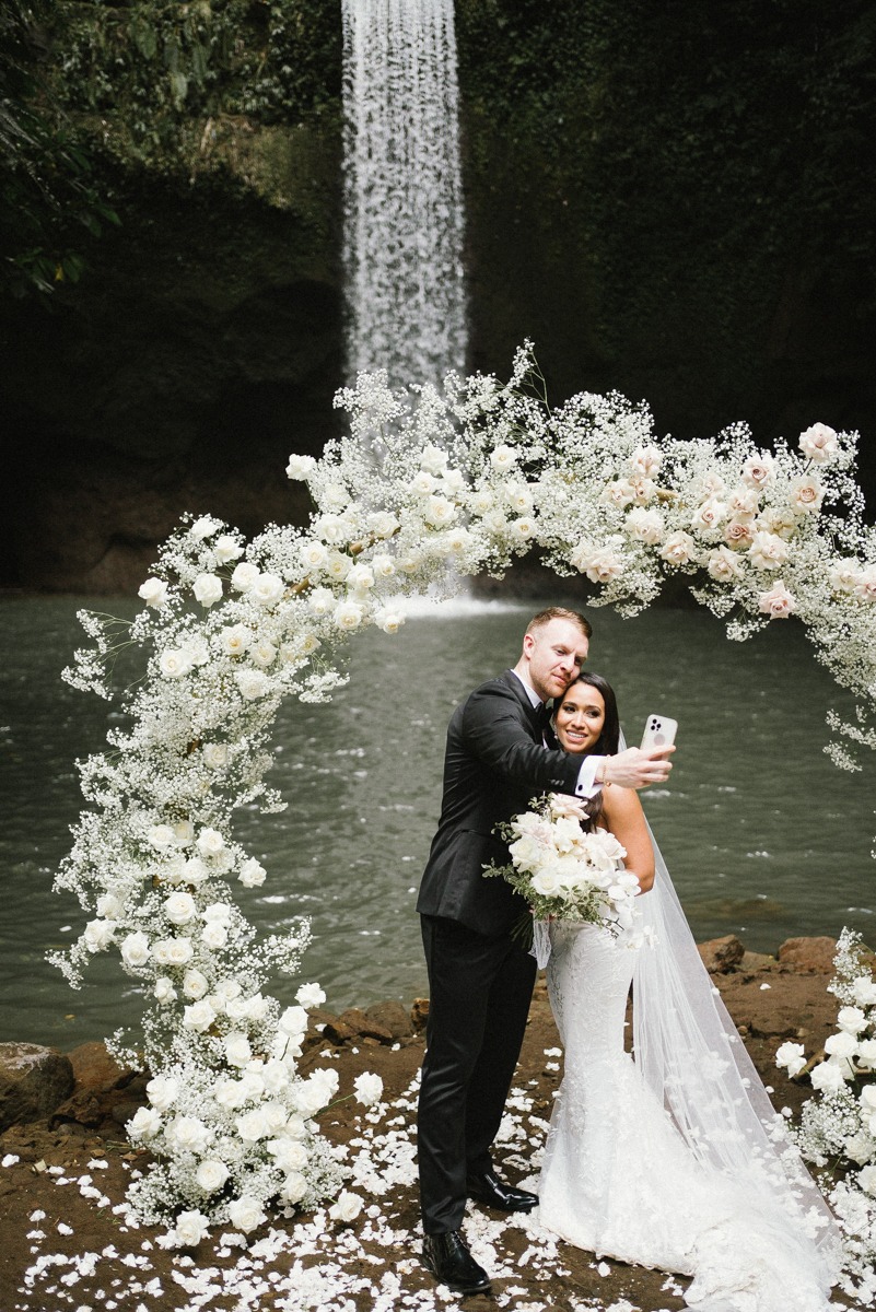 waterfall wedding in bali
