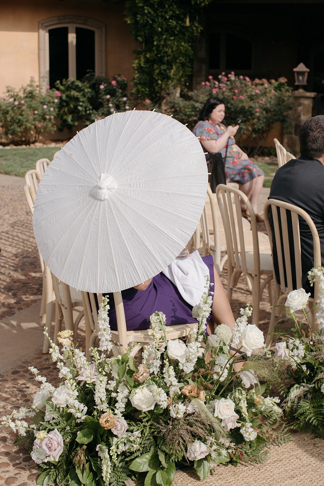 parasols for wedding ceremony