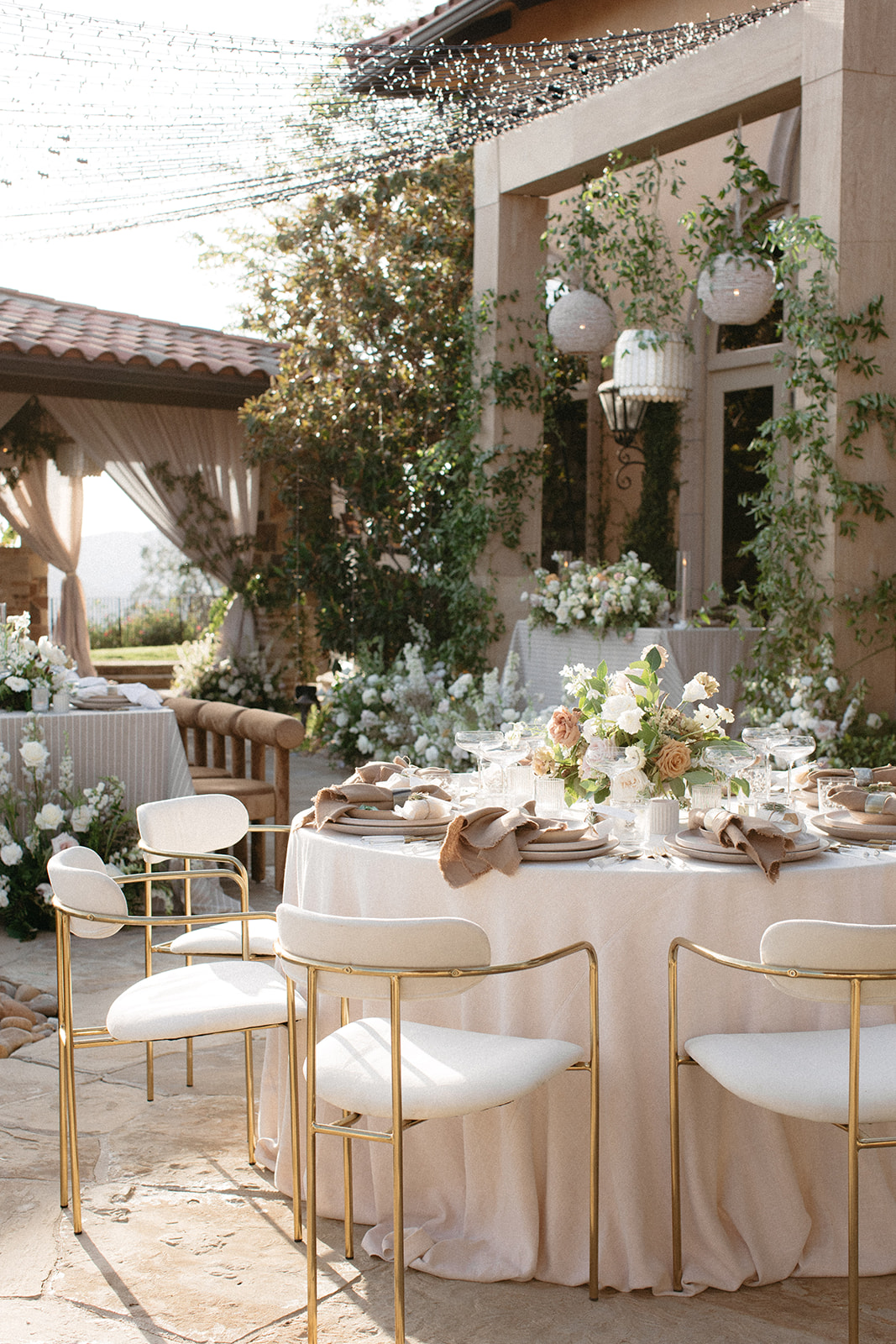 cream and gold wedding decor