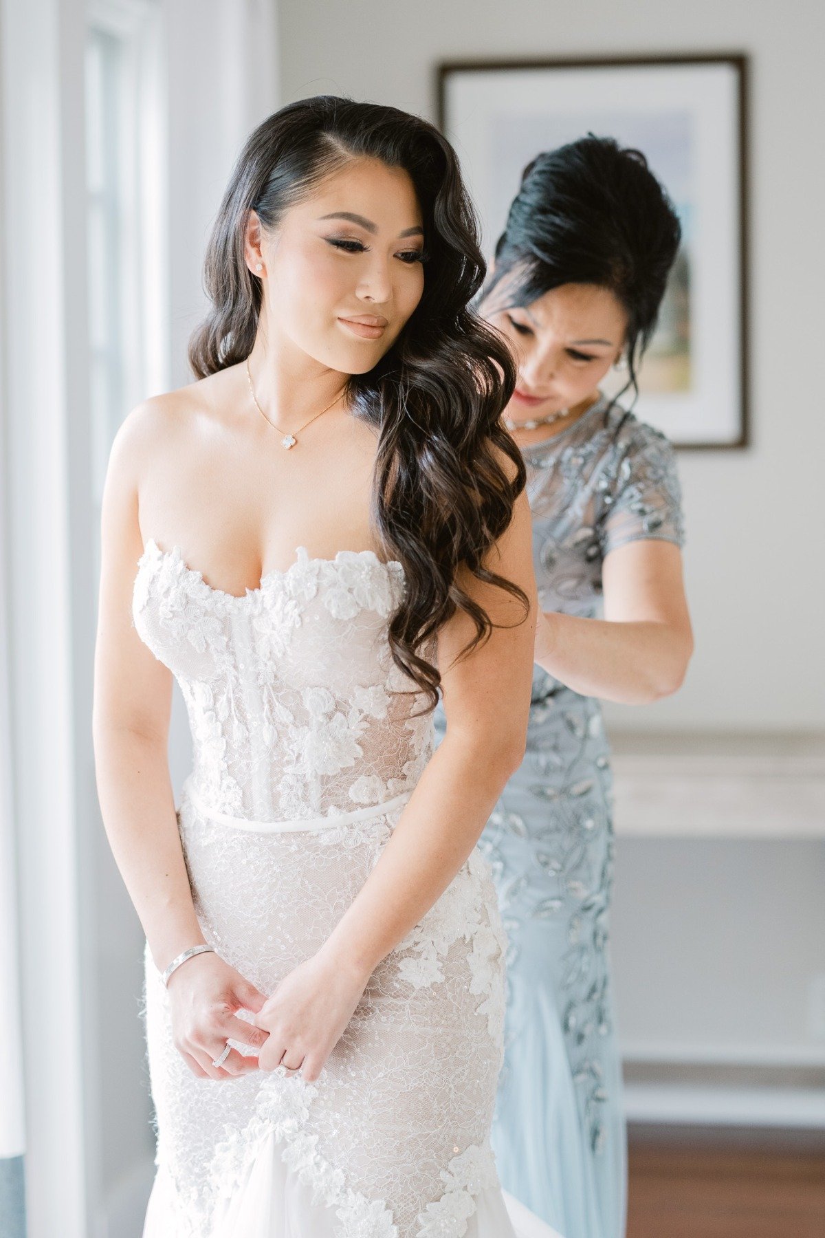 Bright and sexy lace wedding dress