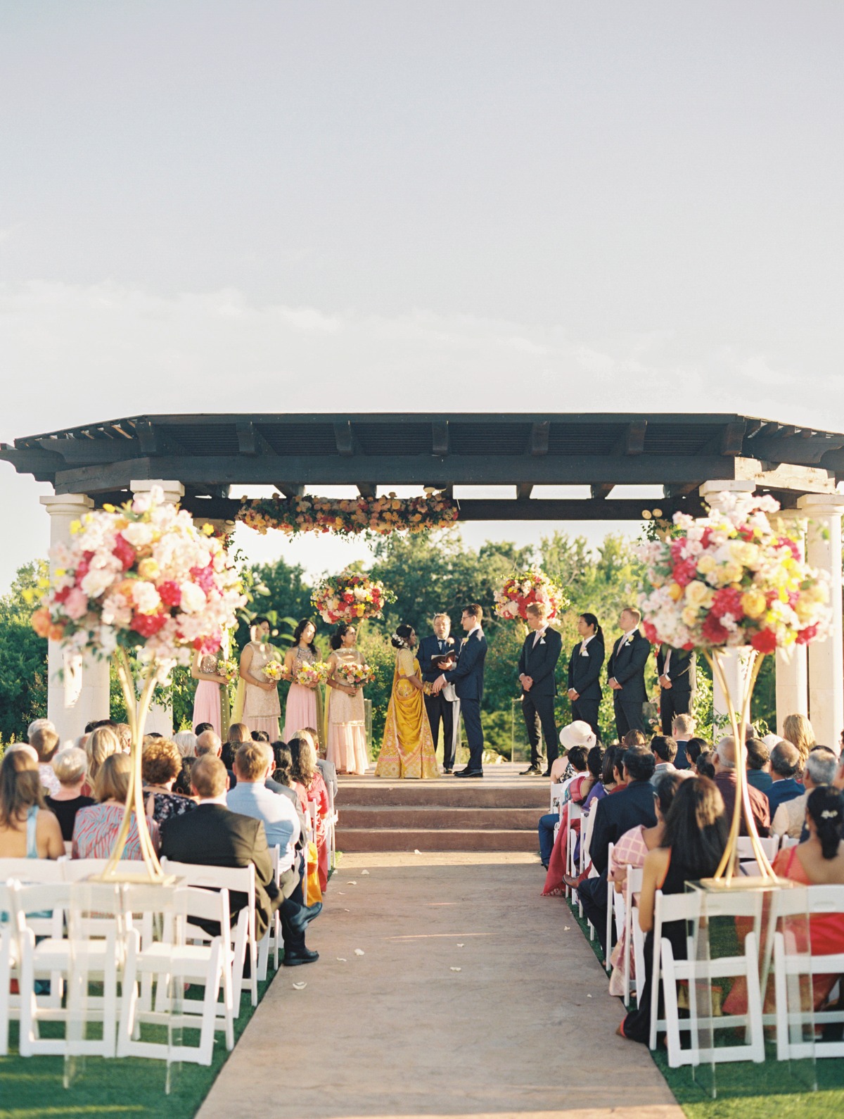 pavilion decor ideas for your wedding ceremony