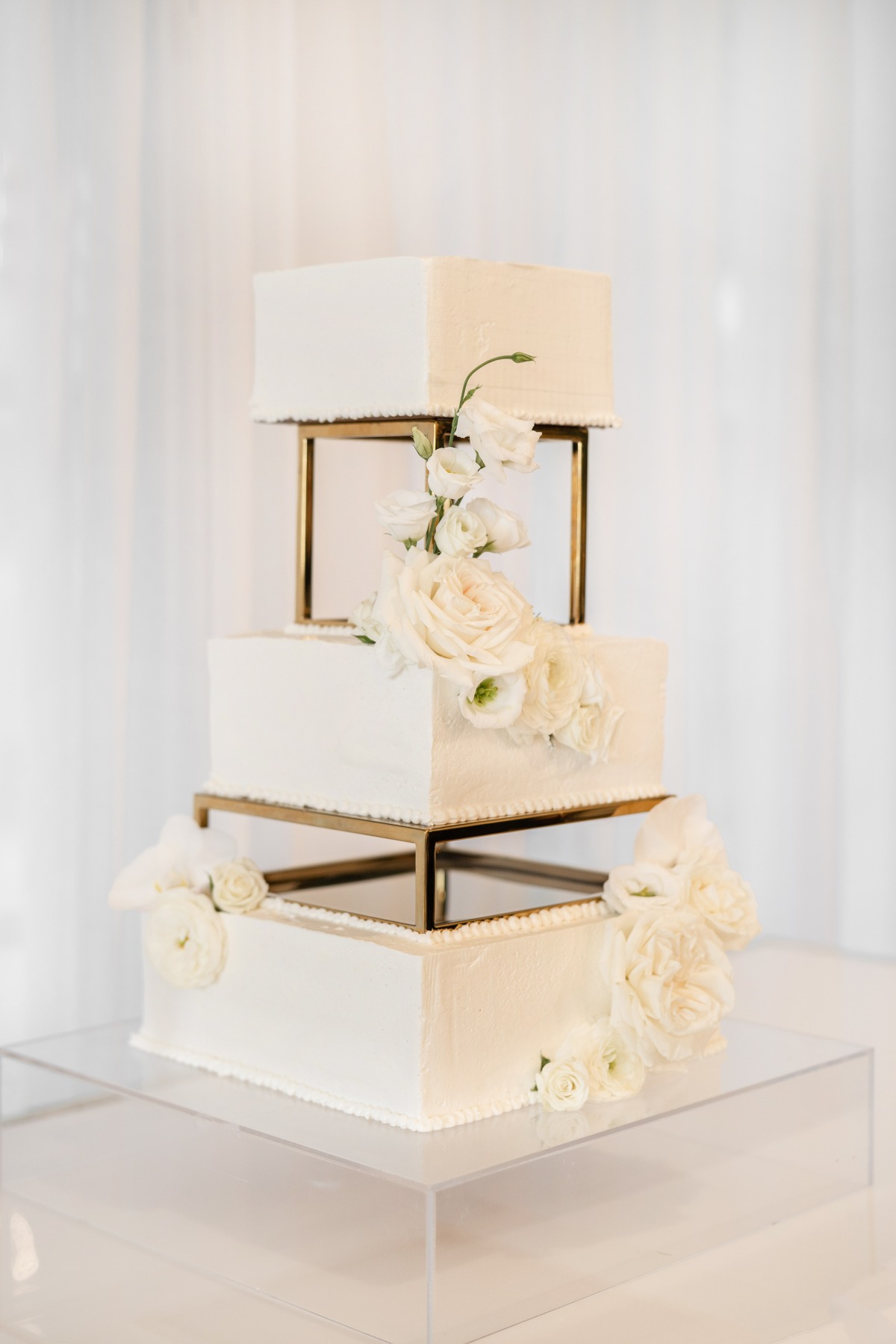 square tiered wedding cakes