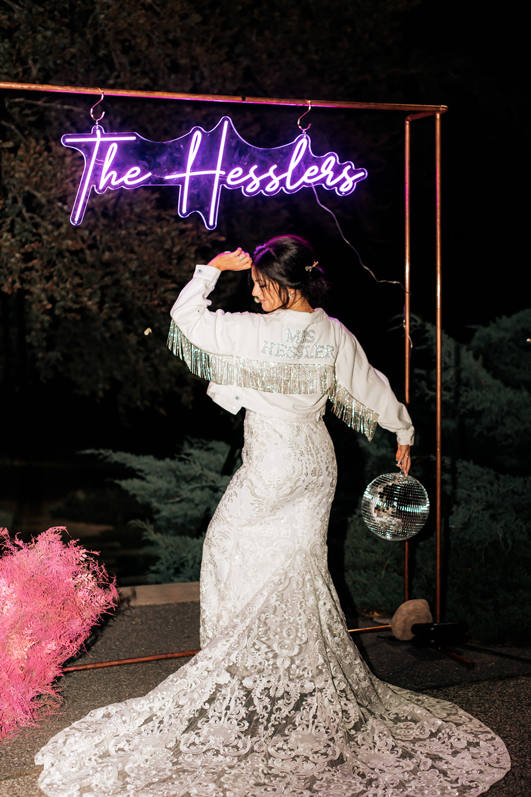 laurencraigrogerwilliamsbotanicalcenterweddingprovidencerhodeisland-1317_websize