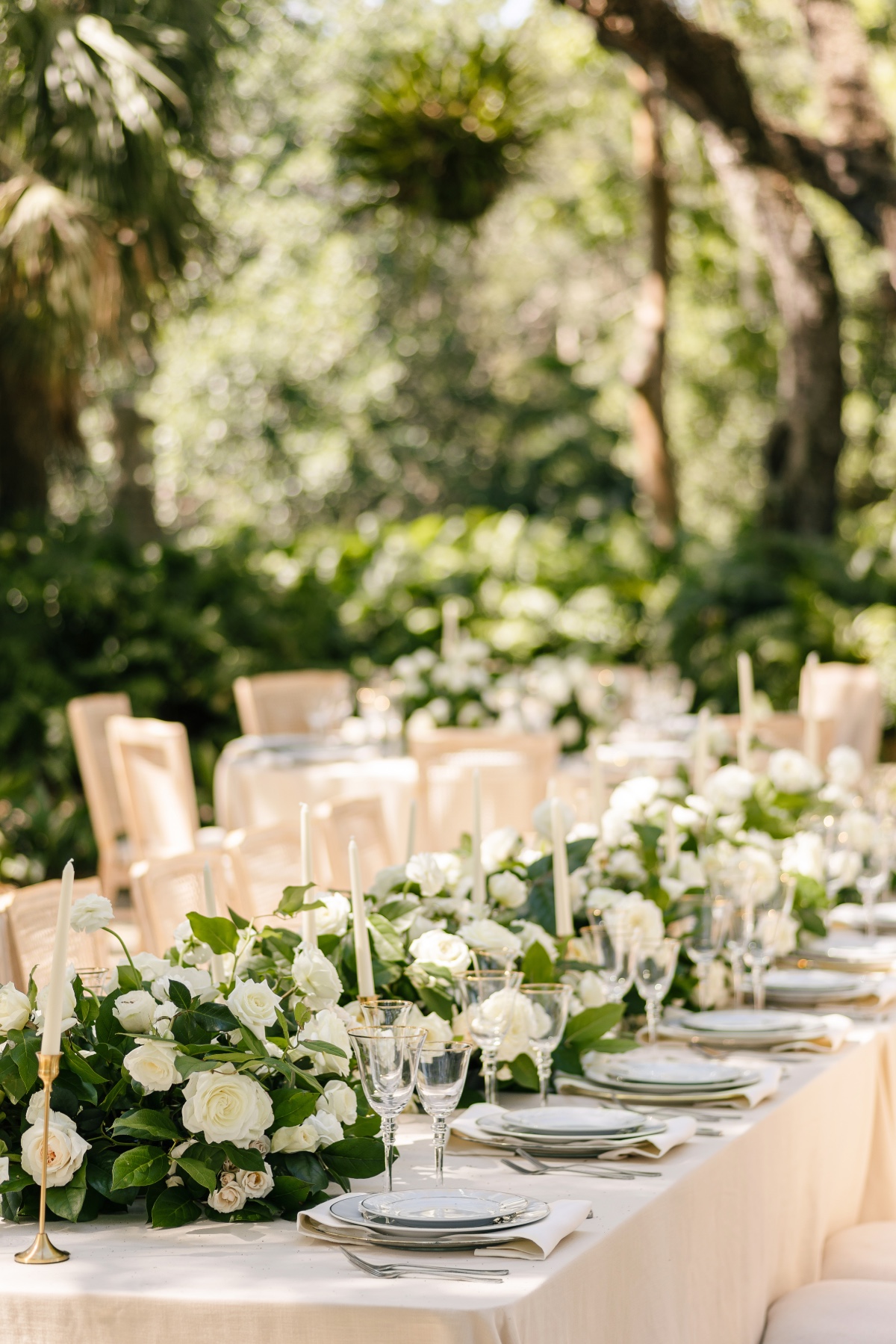 natural linens for reception