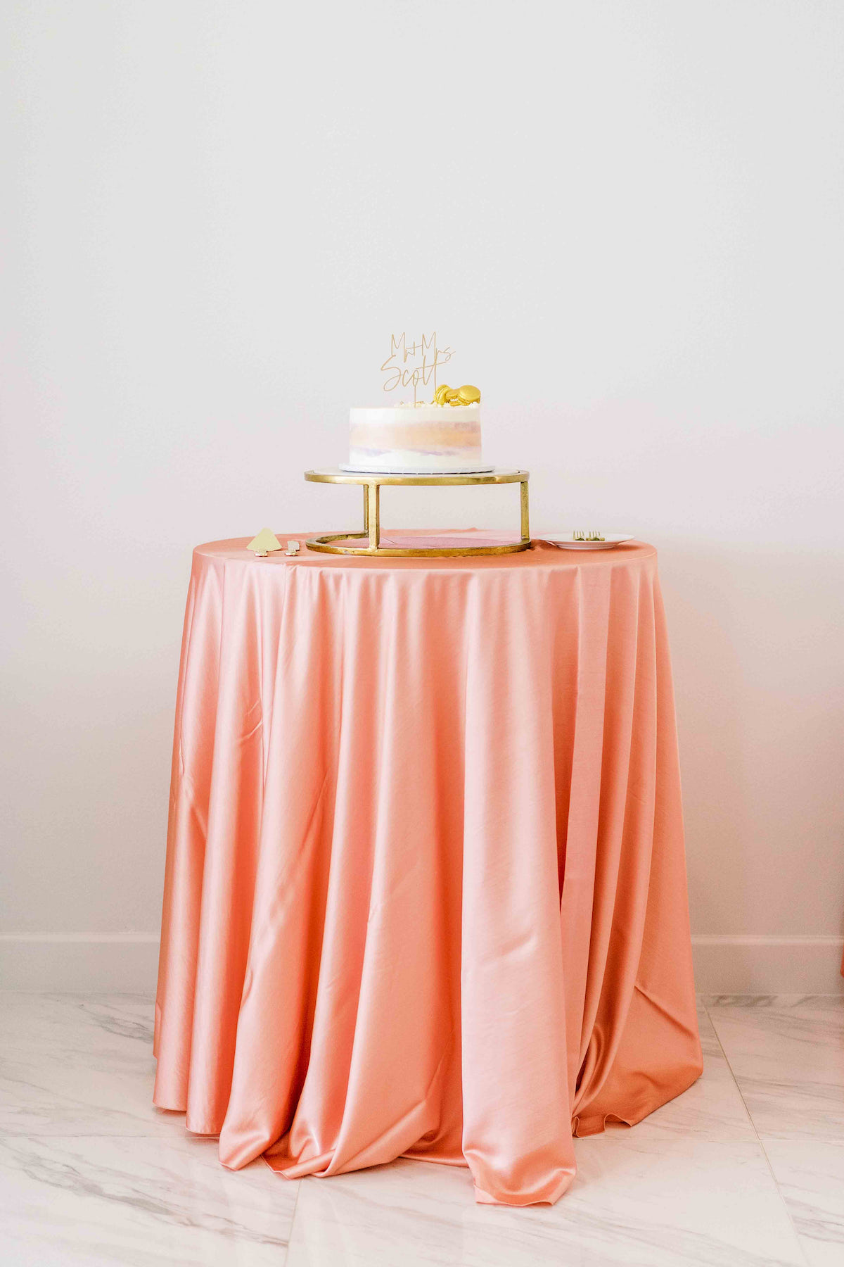1-tier wedding cake designs