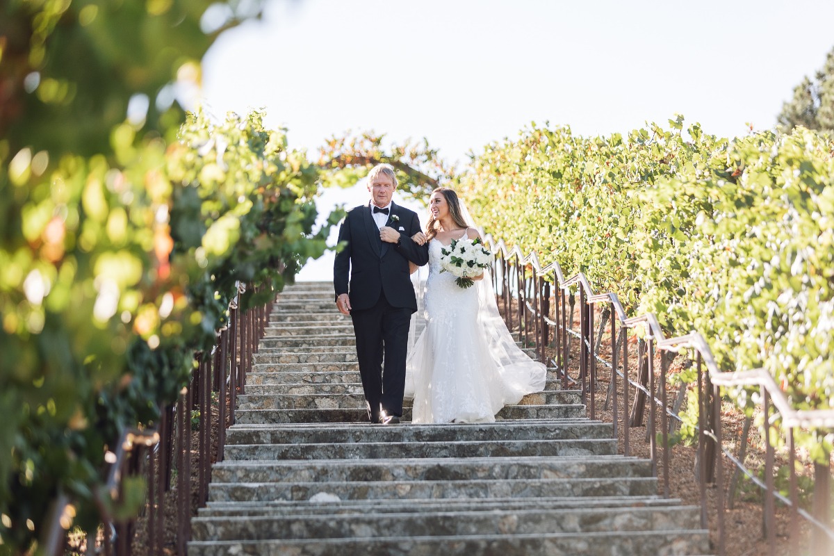 sherie-jorge-nella-terra-cellars-wedding-ashley-carlascio-photography_5