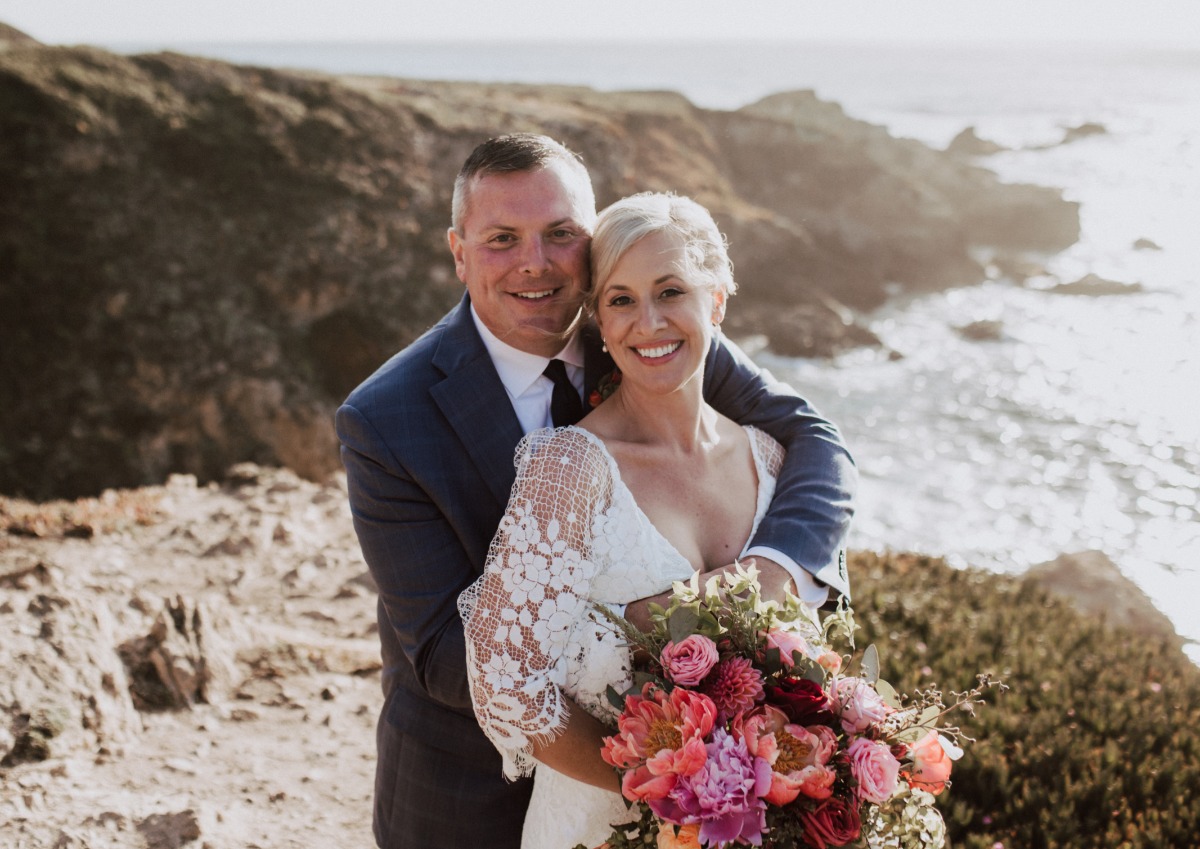 Big Sur cliffs newlywed portraits