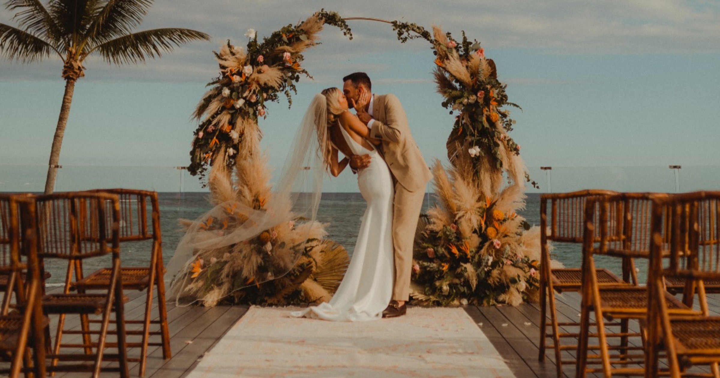 A sentimental wedding in Tulum that honored friends and family