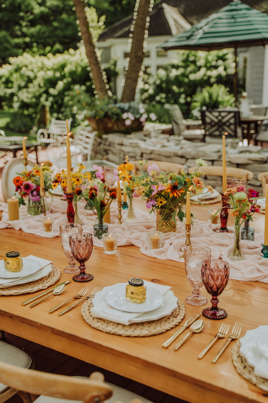outdoor earthy wedding reception