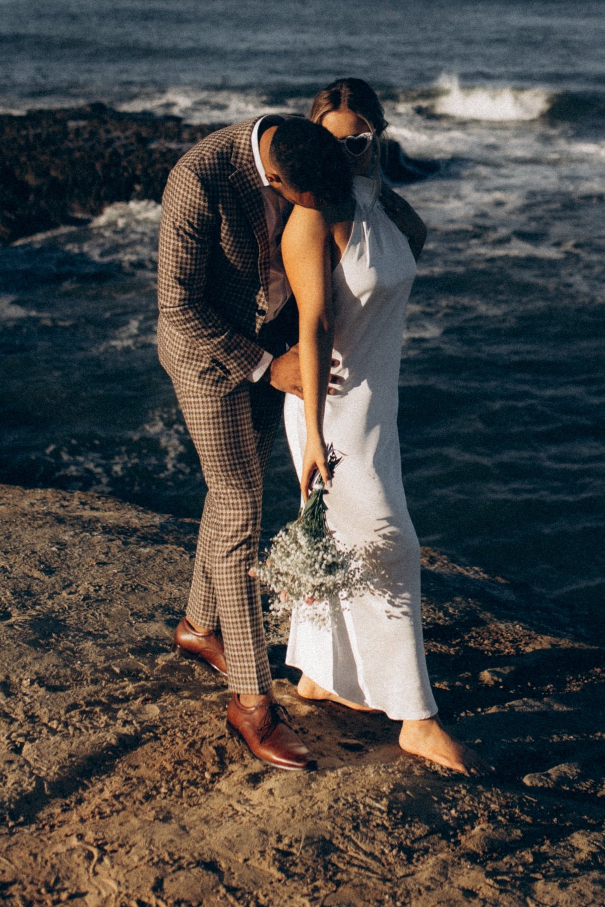 patterned suits for beach wedding