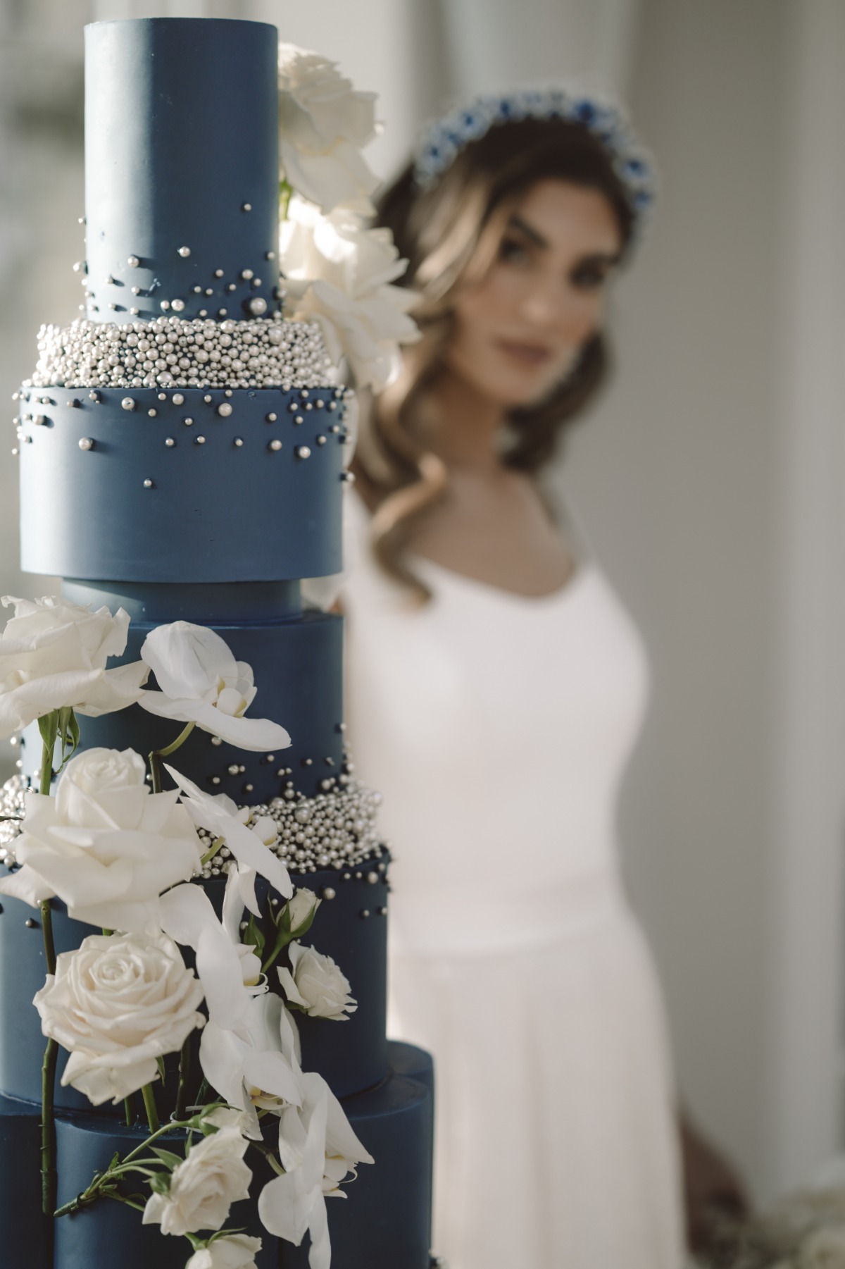 blue and white pearl wedding cake
