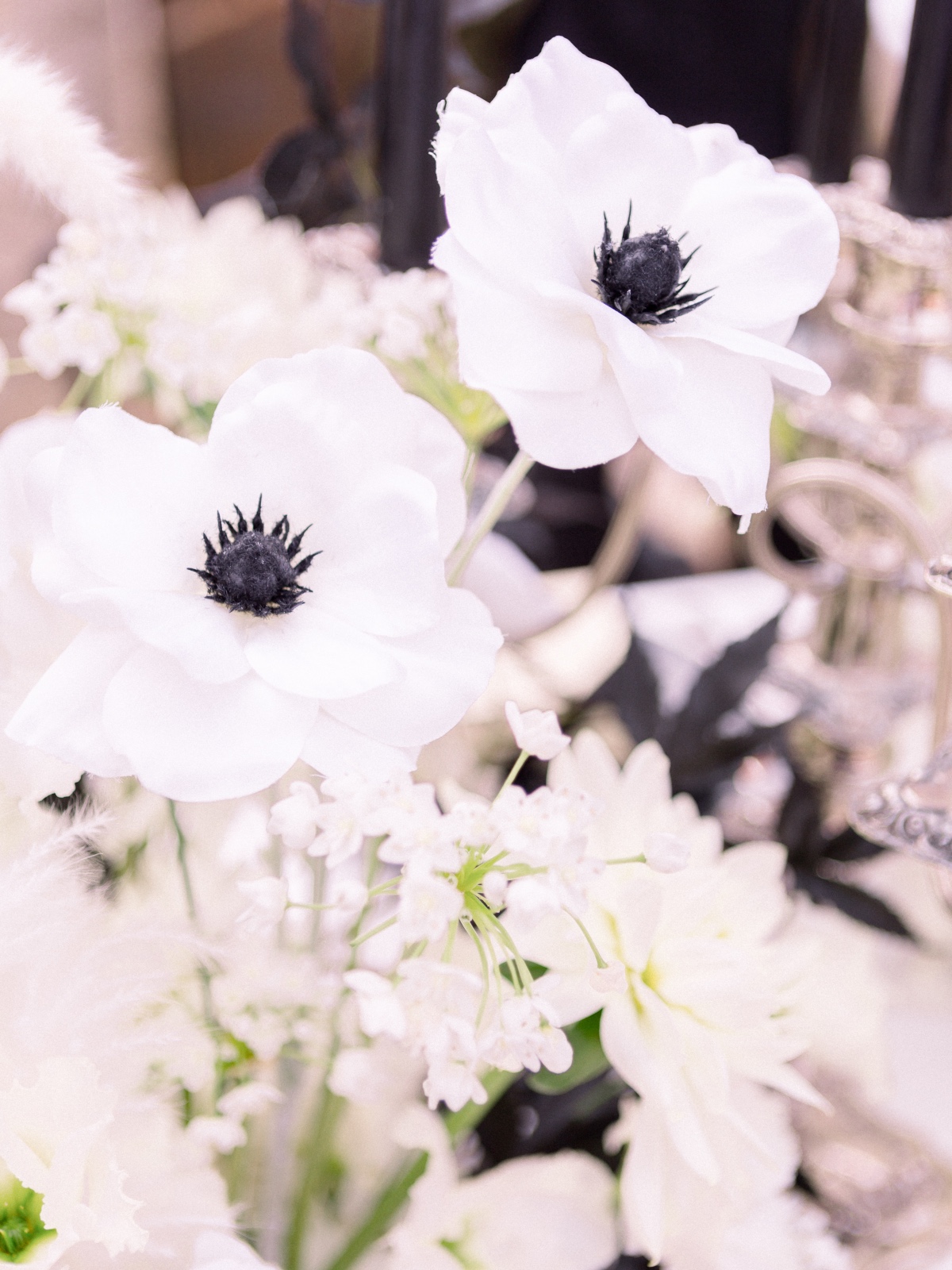 black and white wedding florals