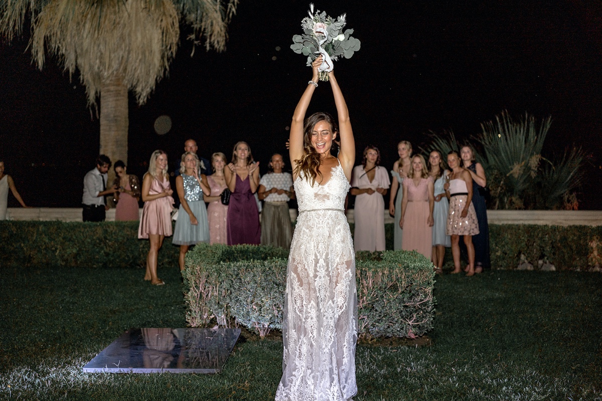 Bouquet toss at Italian wedding 