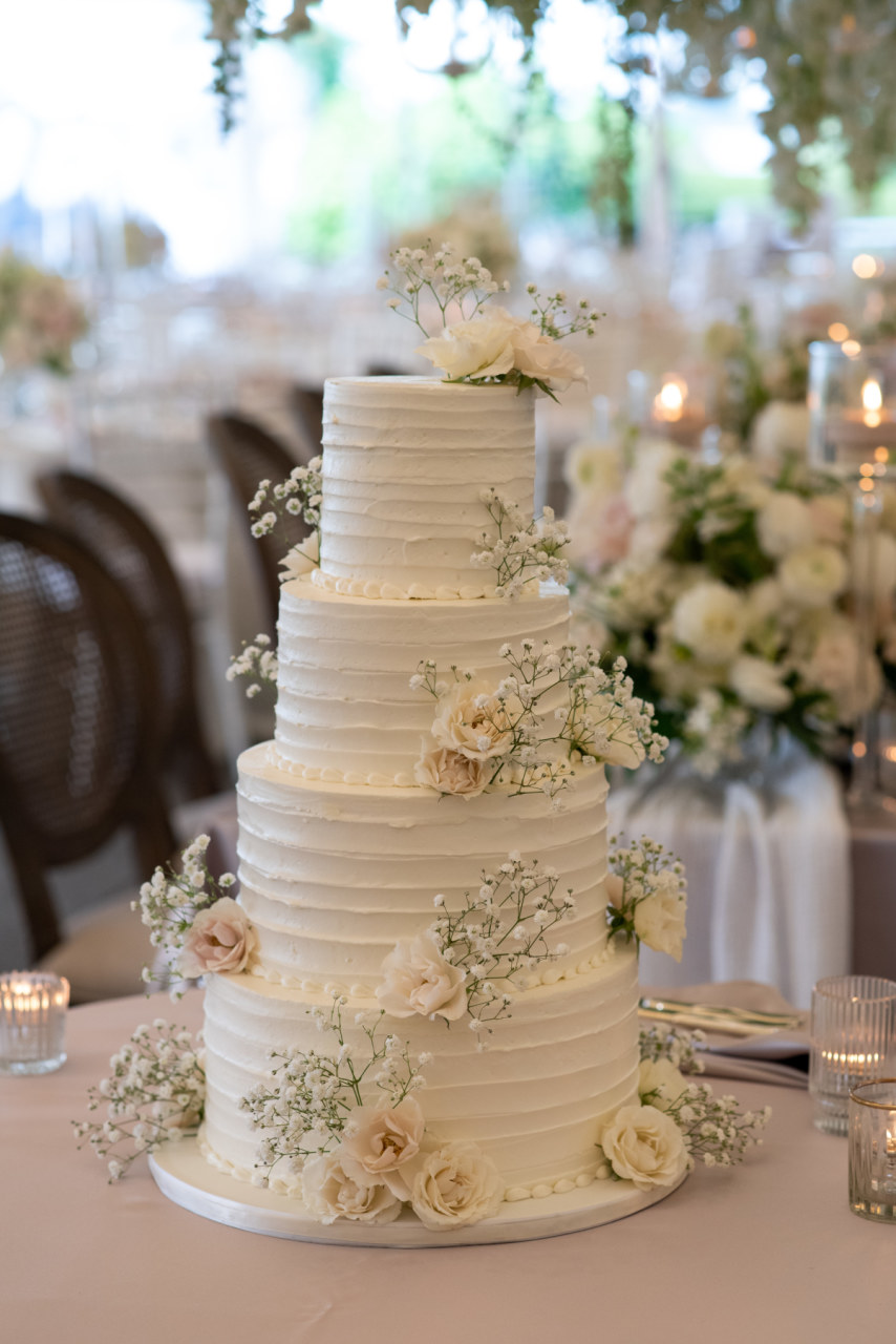 buttercream minimalist wedding cake