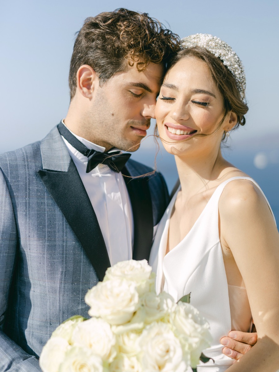 Santorini elopement goals: Straight out of Vogue Magazine