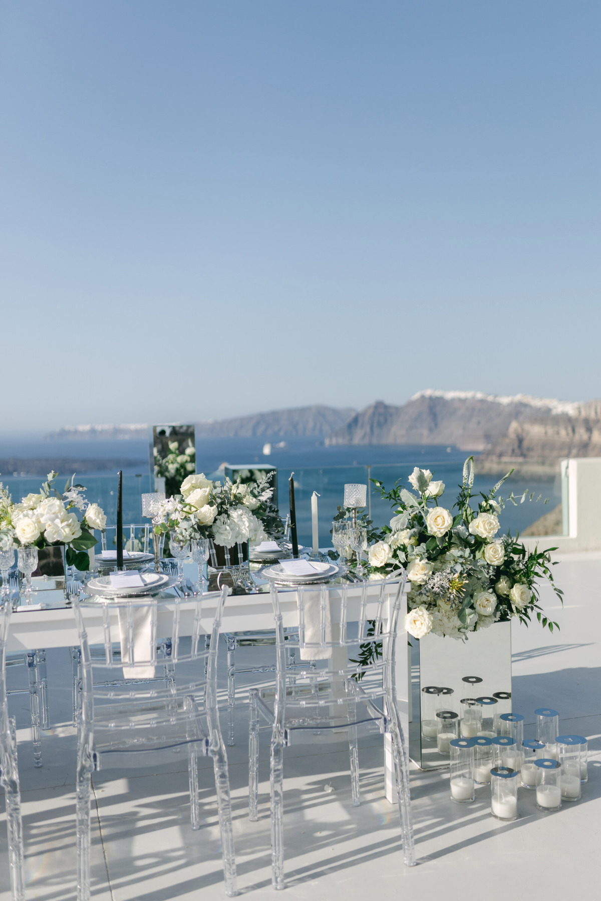 Clear and white tablescapes