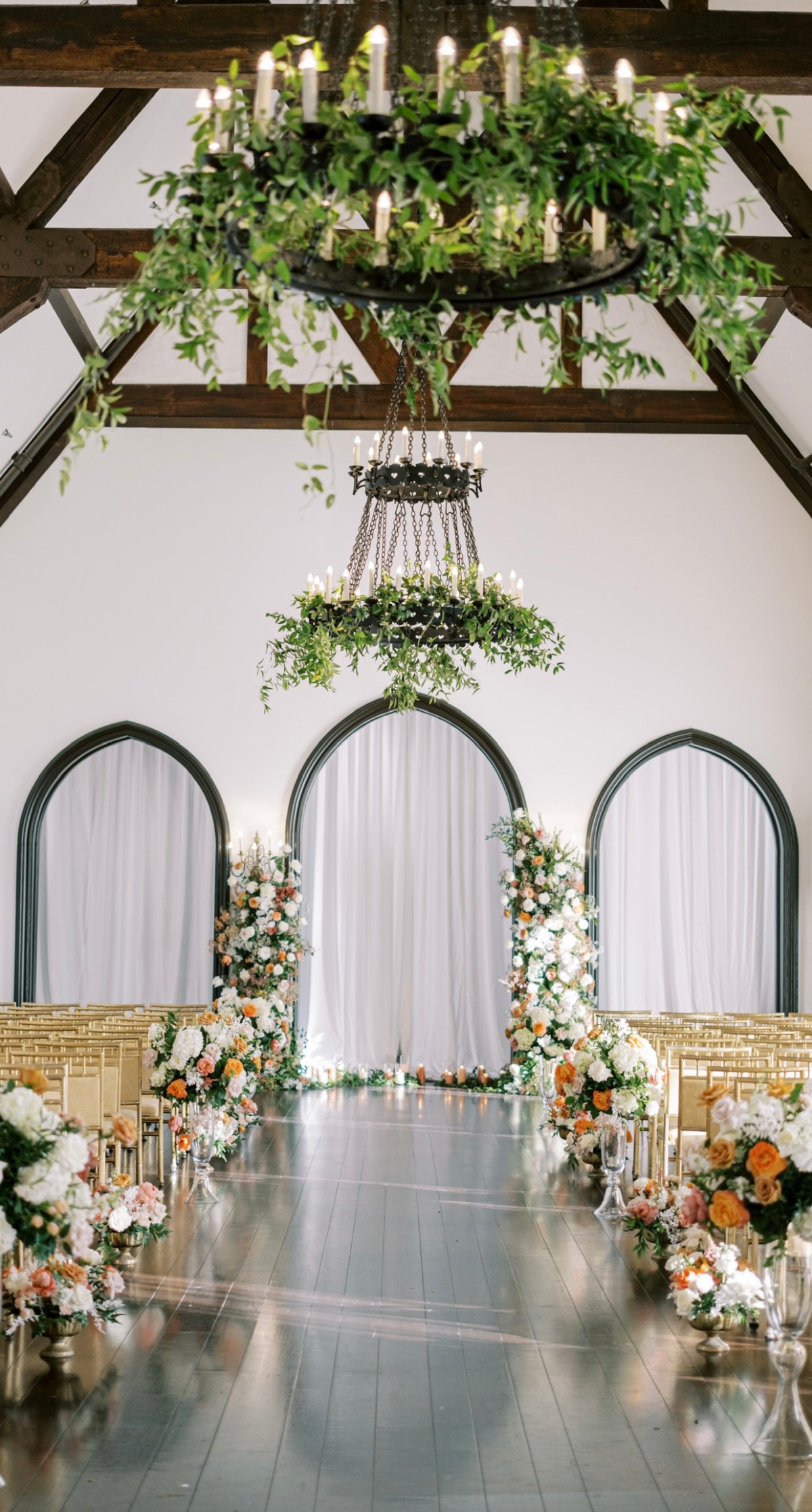 garden-inspired wedding ceremony decor