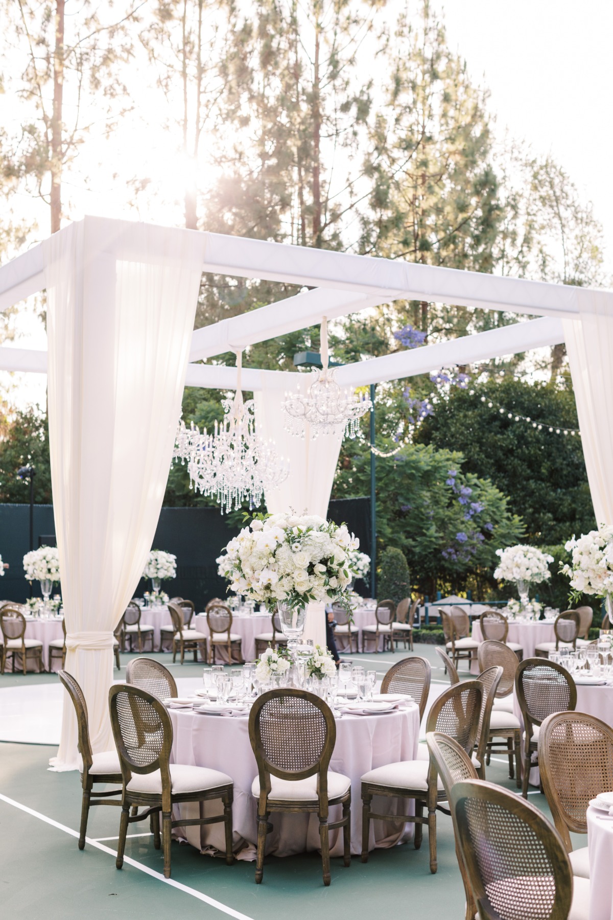 luxury backyard wedding design