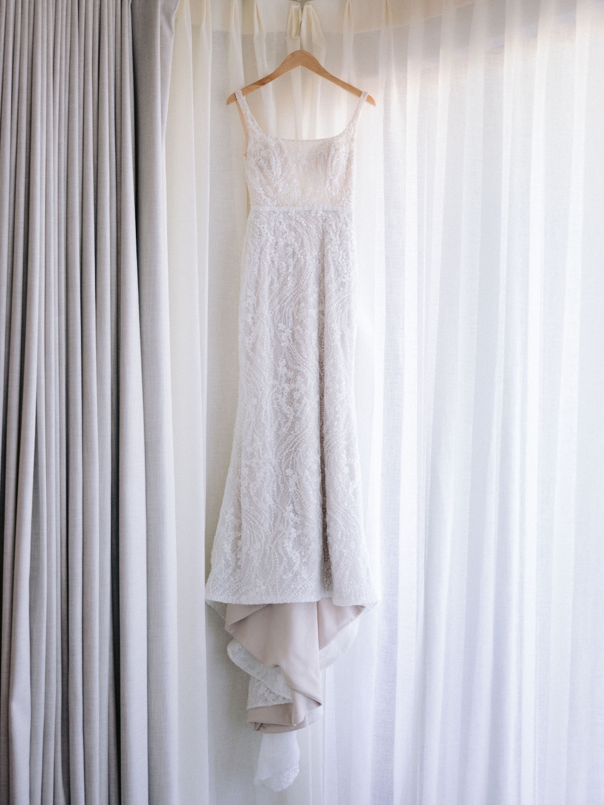 Modern elegant wedding gown