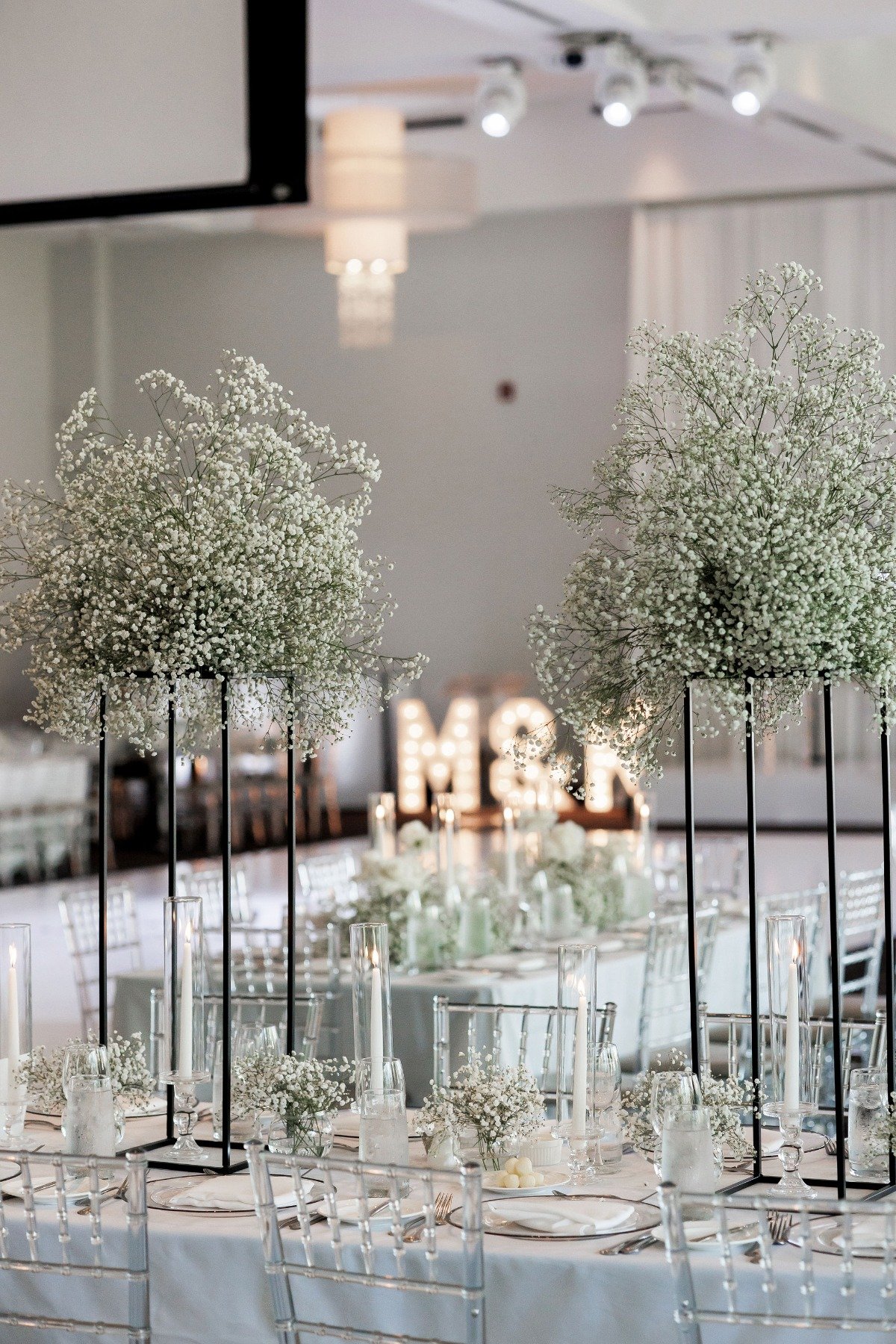 tall baby's breath table arrangements