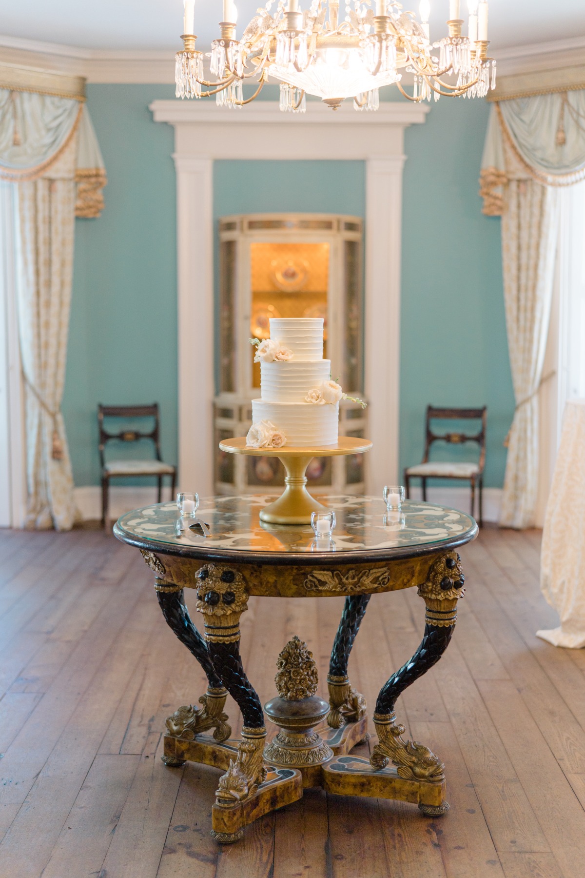 simple three-tiered wedding cake