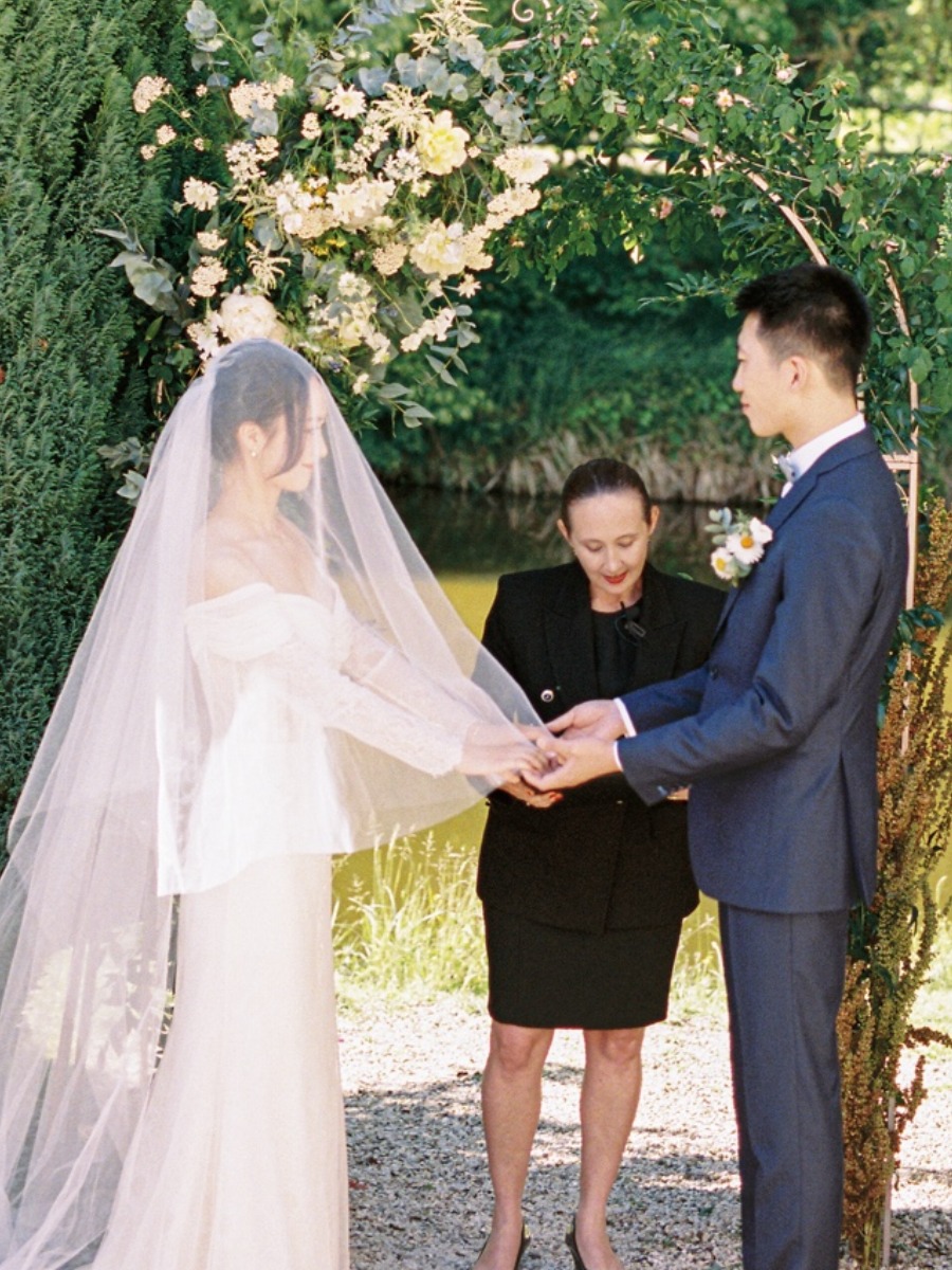 A French countryside wedding that made the most of simplicity