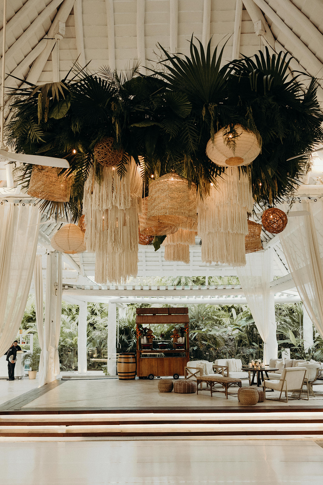 tropical-inspired wedding lighting