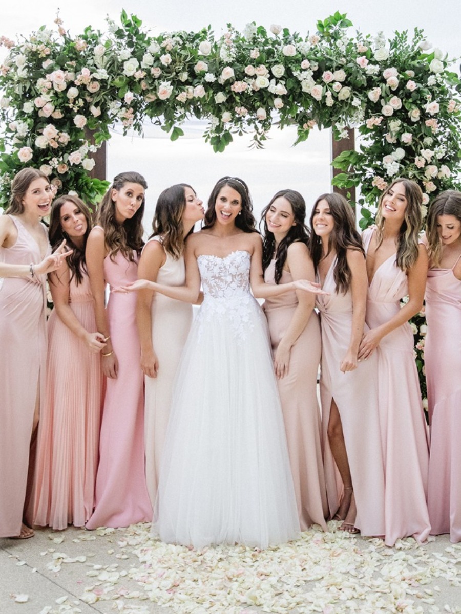 A Chic Black and Pink Wedding in Cabo