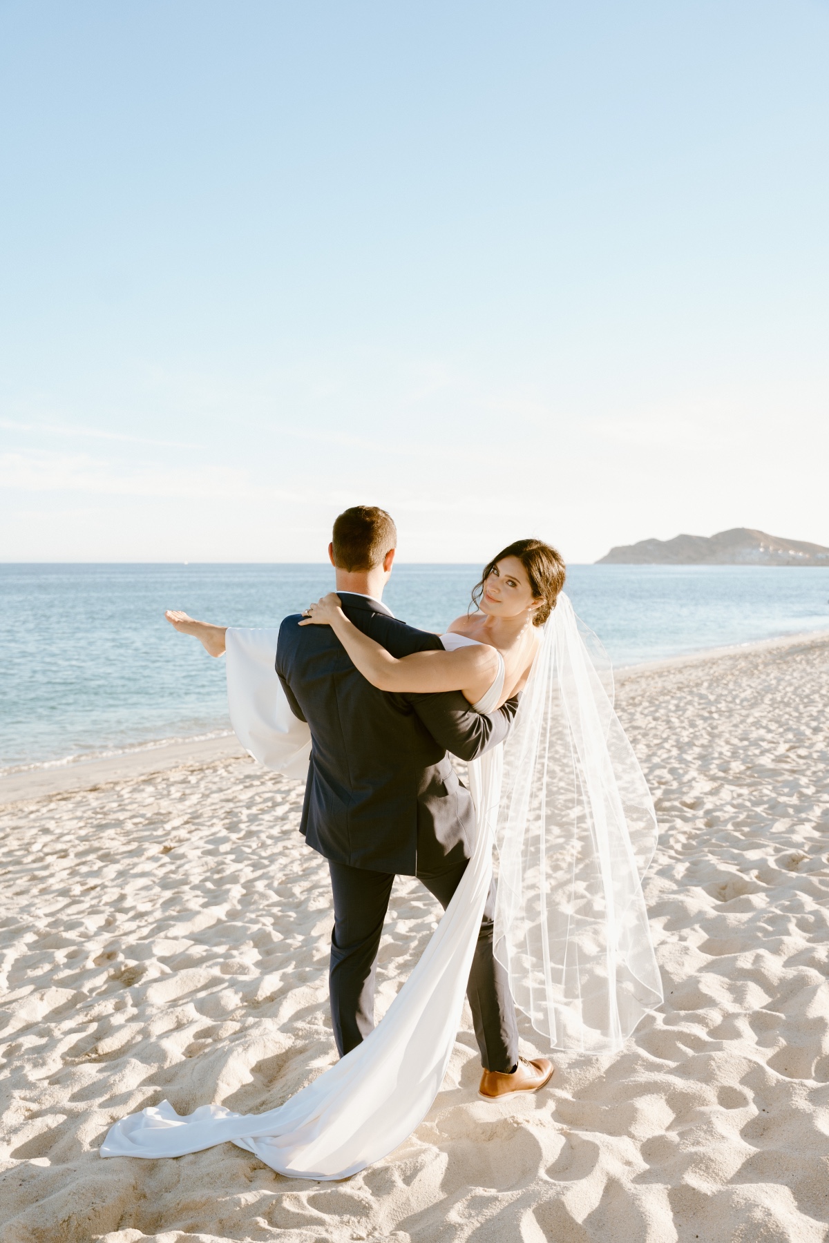 long veil for beach wedding