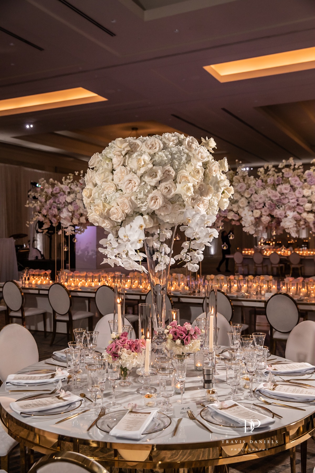 tall neutral-toned centerpieces