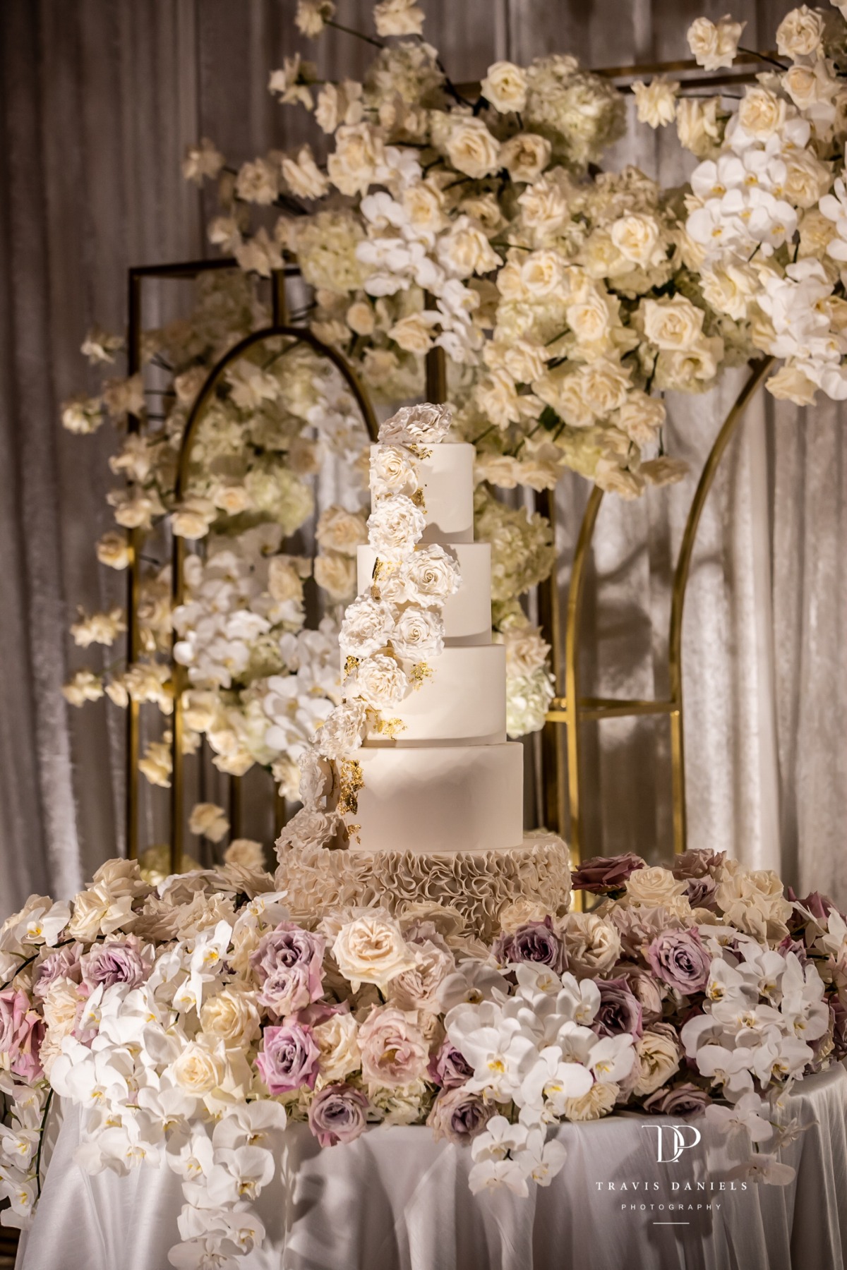 floral-covered wedding cake