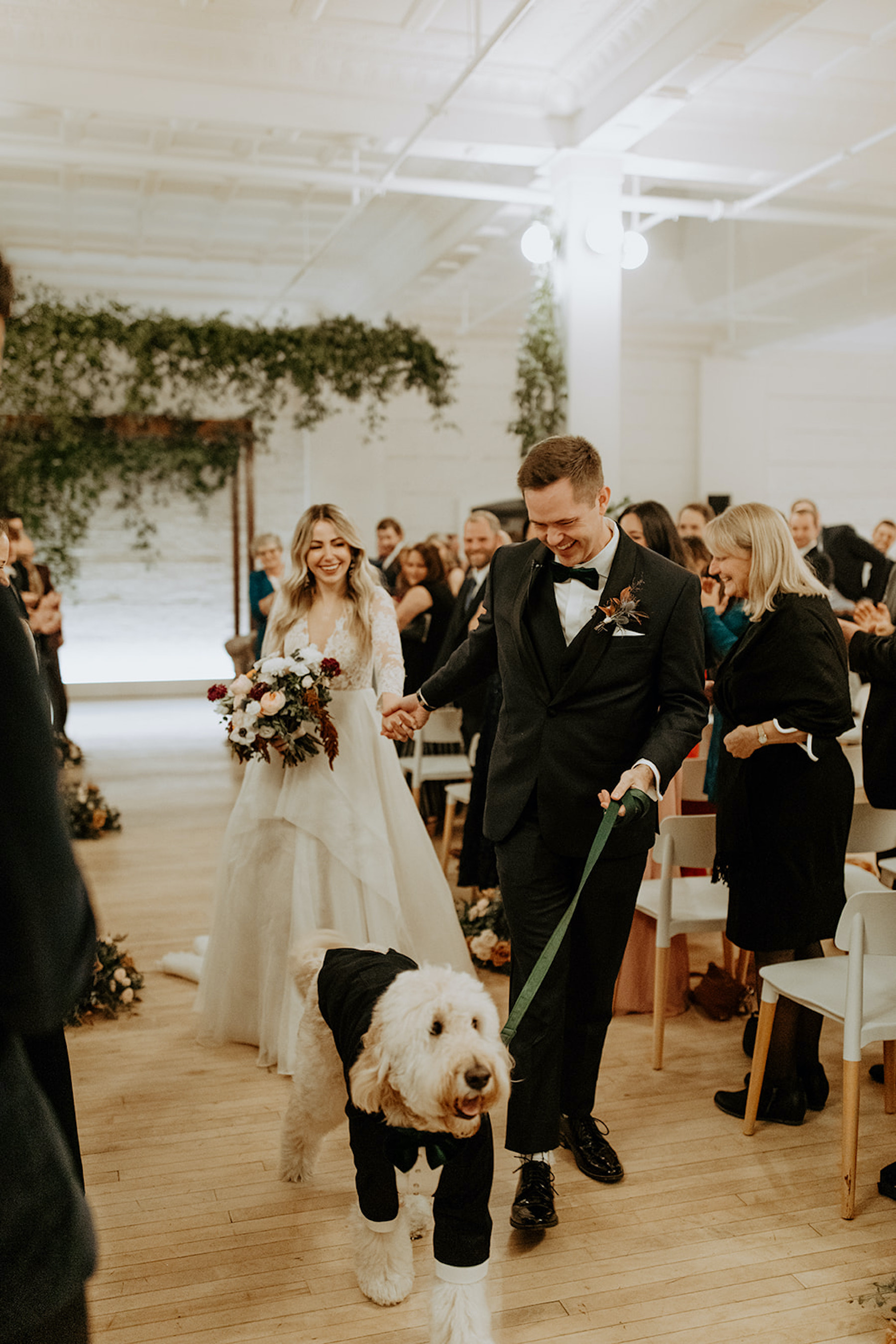 how to incorporate your dog into your ceremony