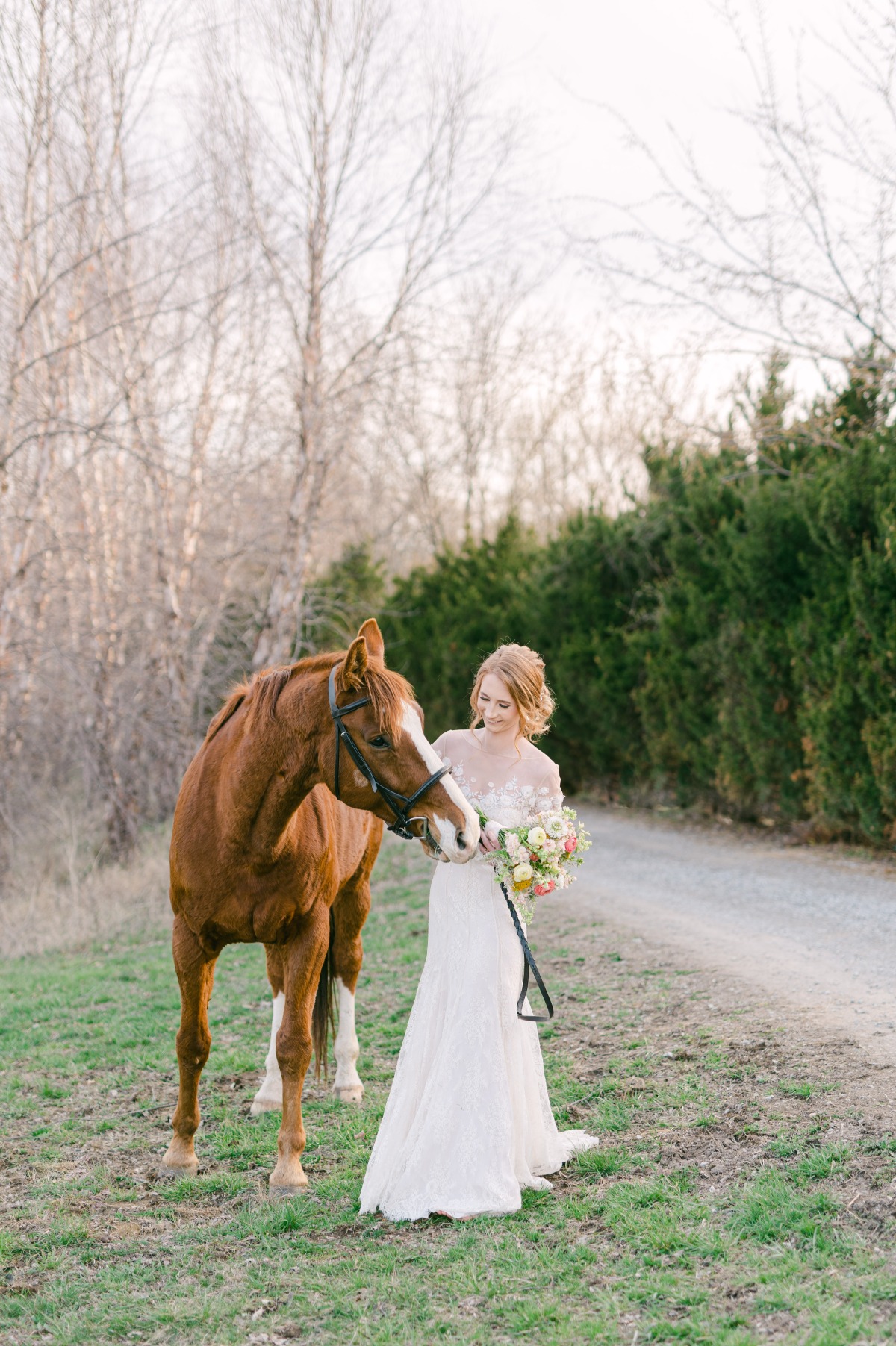 Vintage inspired bride with horse