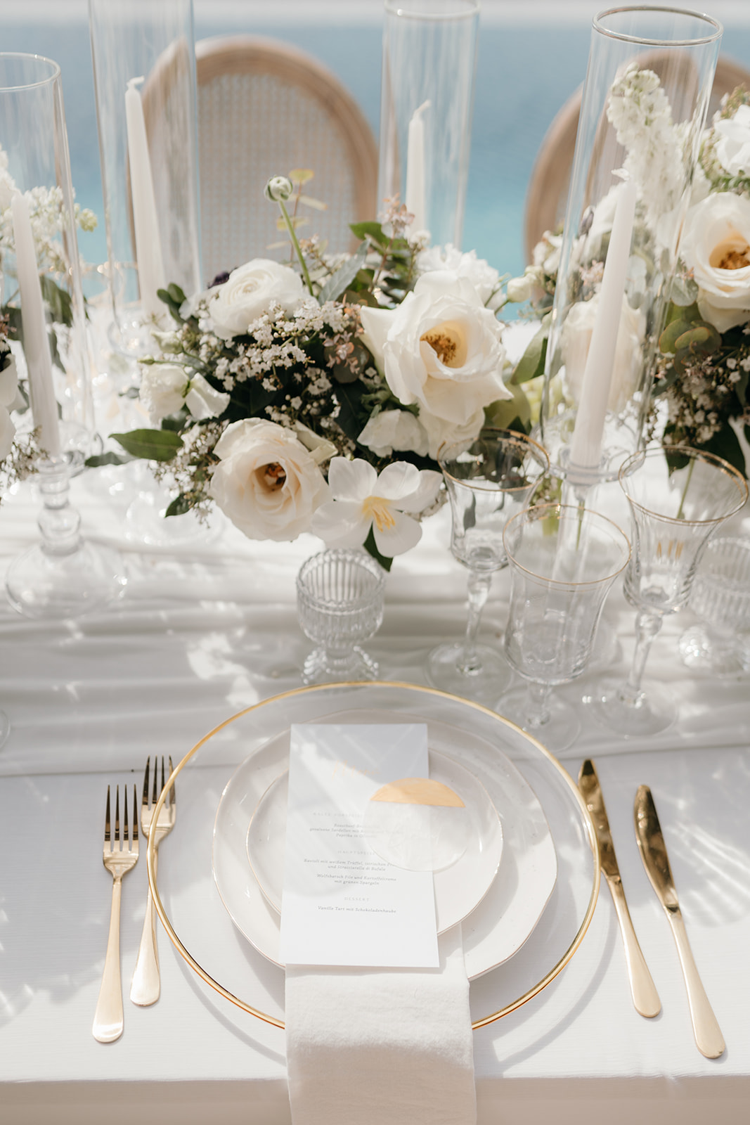 Gold and white chic table details
