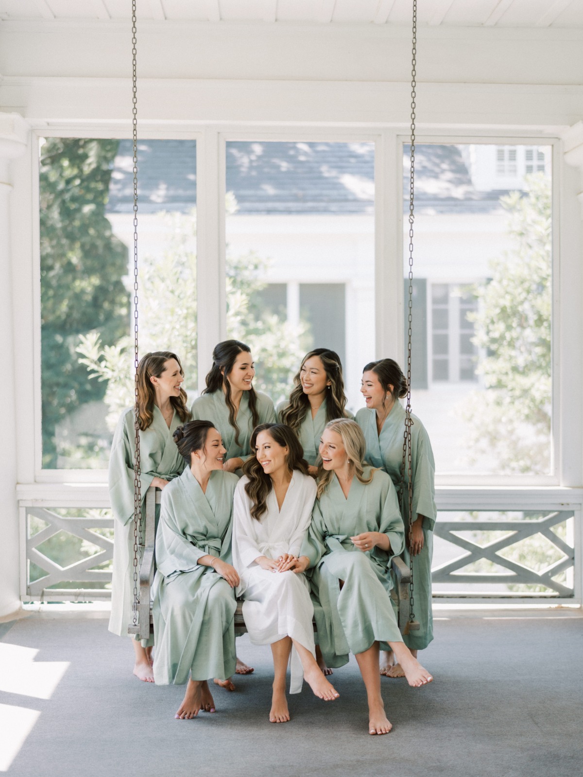 bridal party getting ready portrait idea