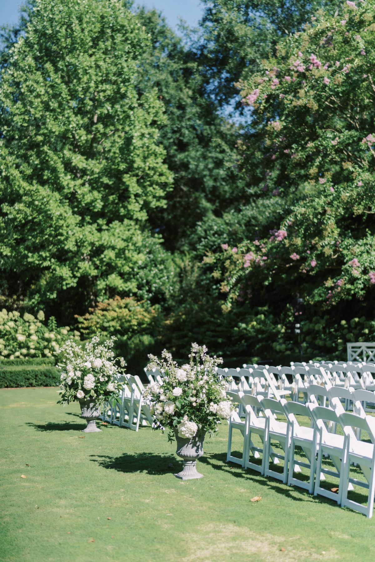 outdoor wedding seating
