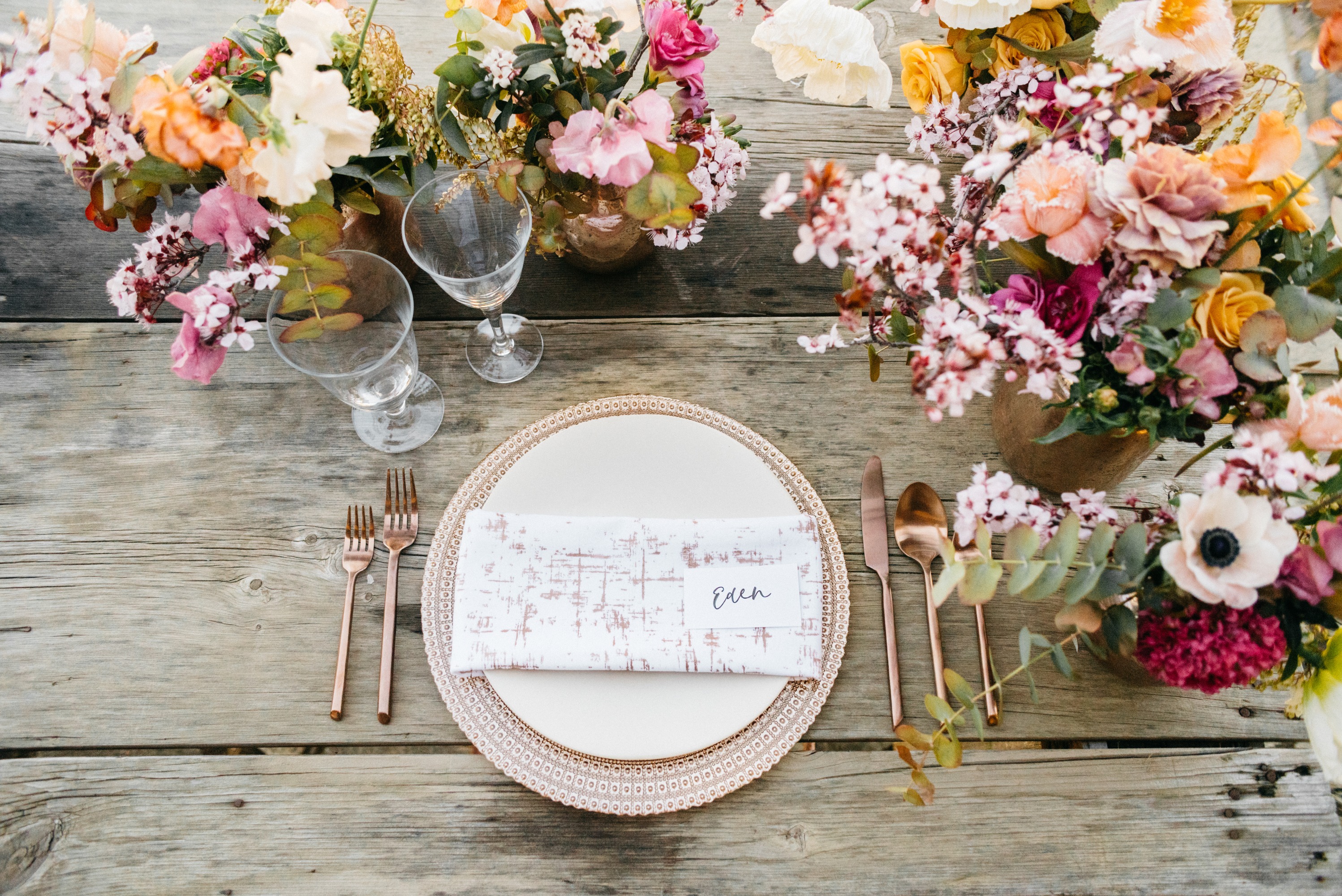 Floral rose gold sweetheart table