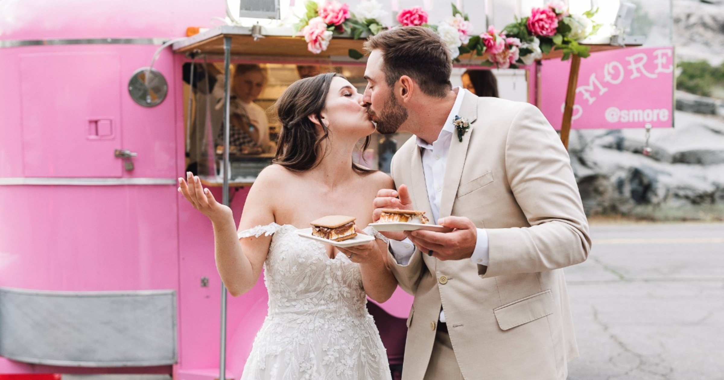 s'mores truck for wedding rental