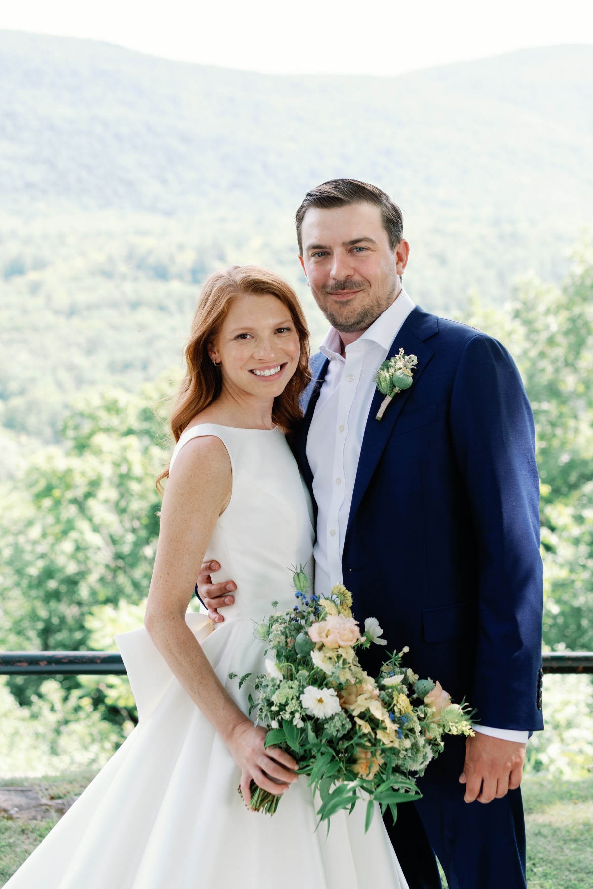 Classically elegant bride and groom in Vermont 