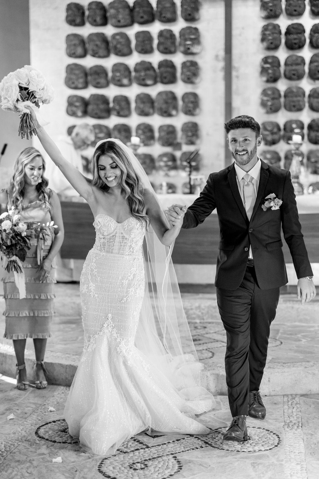 Newlyweds walking aisle in Mexico 