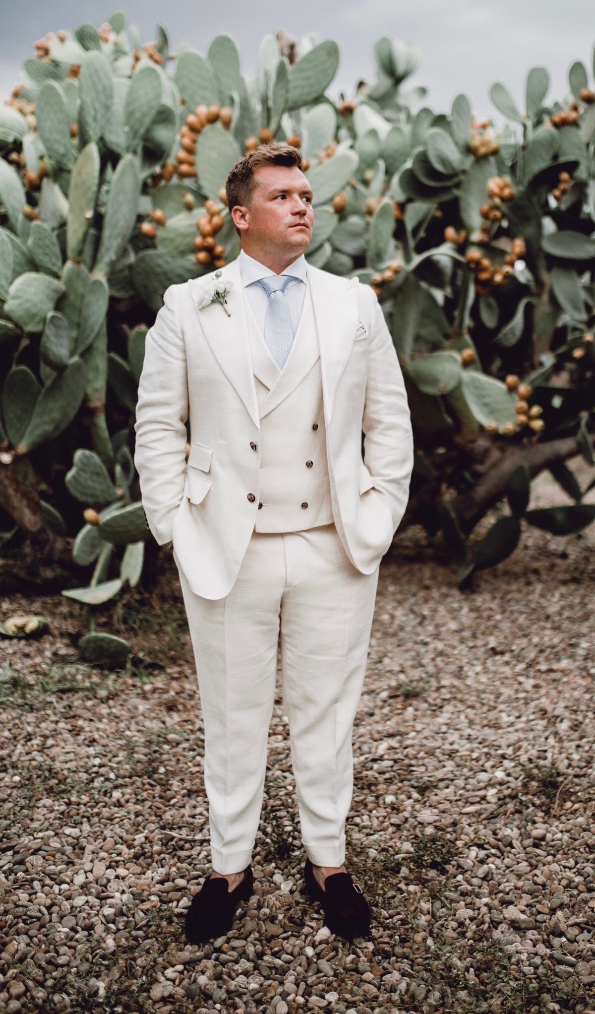 Unique Suit Supply groom suit 