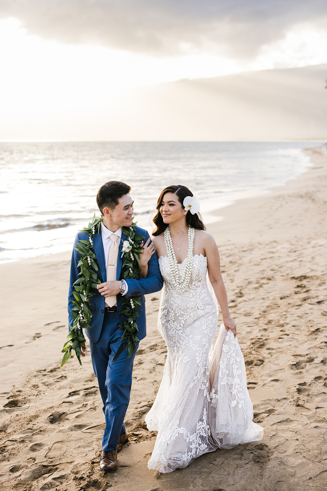 Hawaiian wedding traditions