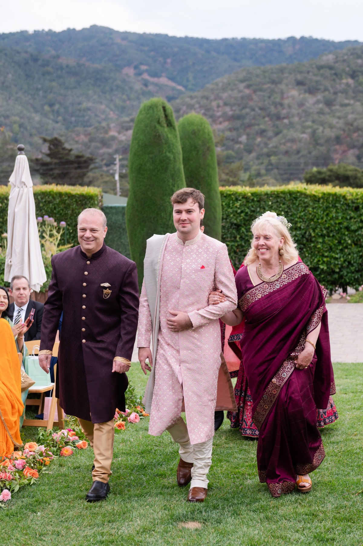 Hindu mother of the groom outfit