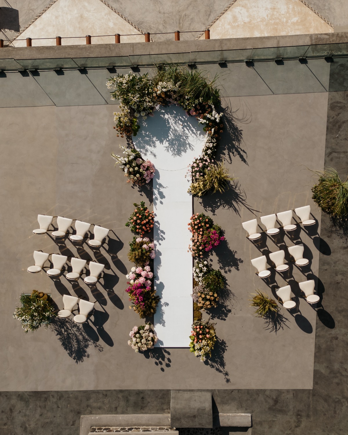 wedding ceremony floral layout