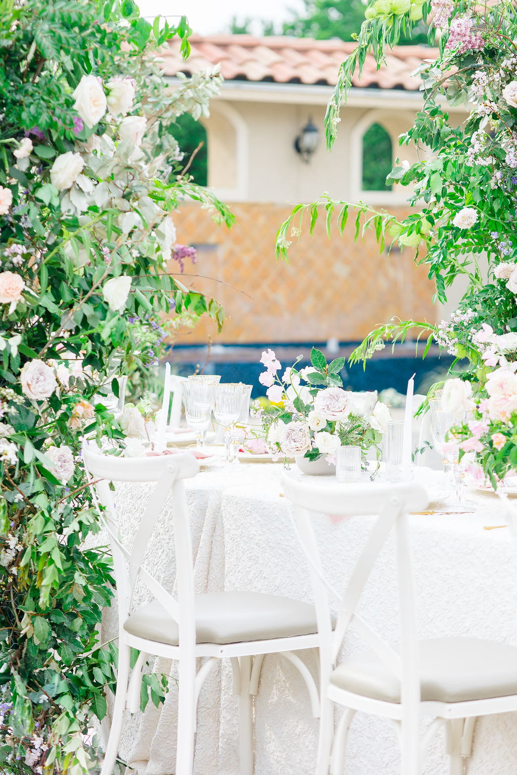 White and pastel reception table 