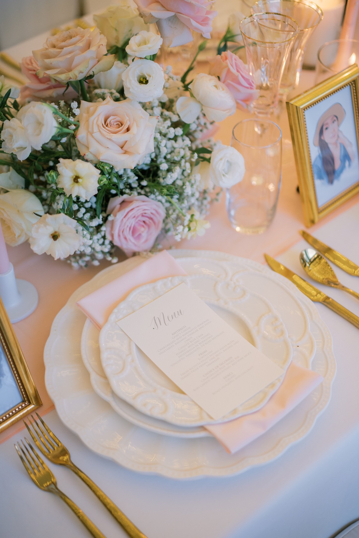 Elegant textured wedding plates